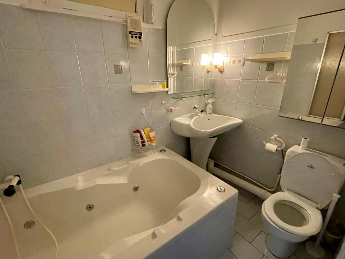 Superbe Appartement Duplex Avec Jacuzzi Bruselas Exterior foto
